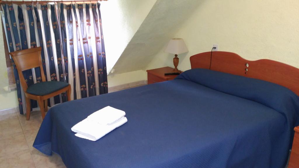 Hostal Aribel Longinos Cercedilla Dış mekan fotoğraf